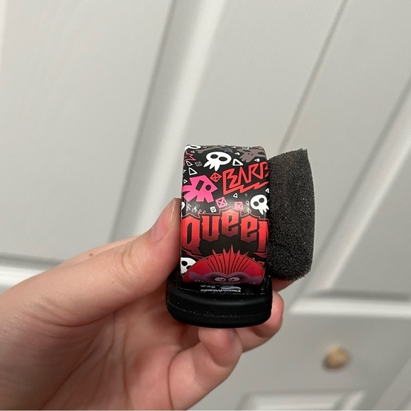 Trolls World Tour NEW kids wrist watch in metal box - Picture 8 of 9